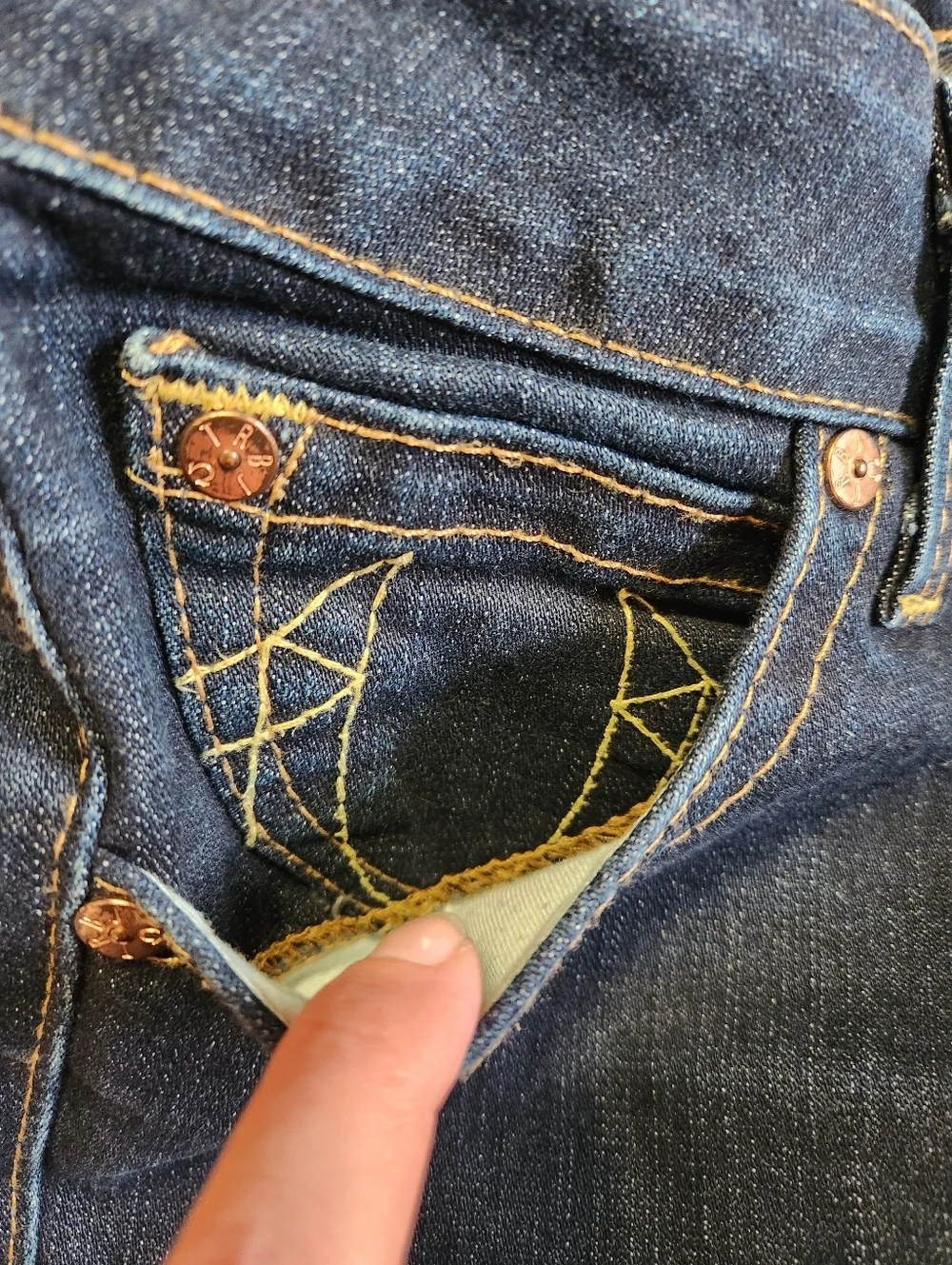 Vtg True Religion Ricki Jeans Made in USA Contrast Big T Stitch Flap Pocket - Picture 6 of 11